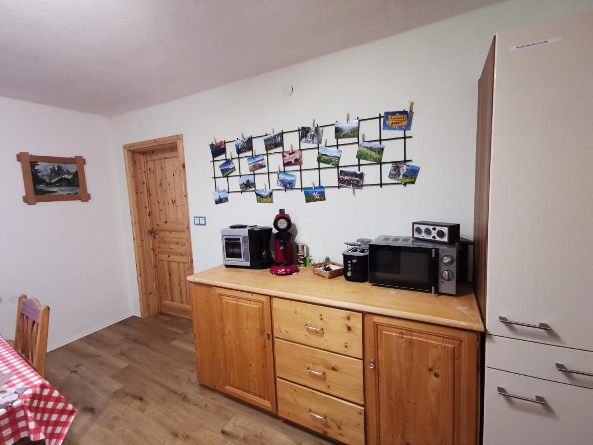 Apartment Auszeit Mit Kueche Viel Ruhe Und Natur Untrasried المظهر الخارجي الصورة